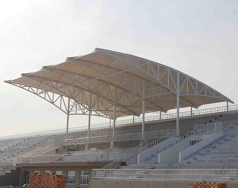 體育場膜結(jié)構(gòu)看臺在建設(shè)的時候要注意什么？