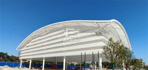 廣州蒲公英風雨網(wǎng)球場項目驗收通過啦