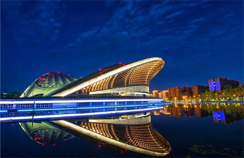 去膜結(jié)構(gòu)音樂(lè)劇場(chǎng)，享受動(dòng)感震撼的視聽盛宴