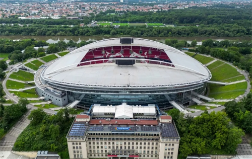 C羅創(chuàng)紀(jì)錄,葡萄牙逆轉(zhuǎn)絕殺捷克，一起來(lái)看歐洲杯球場(chǎng)——萊比錫紅牛競(jìng)技場(chǎng)